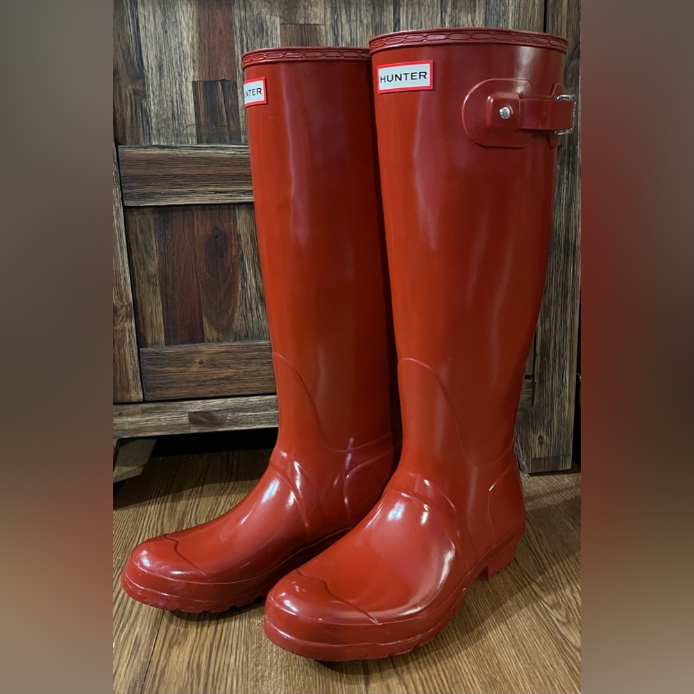 Hunter Glossy Red Women's Rain Boots
